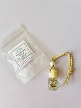 Load image into Gallery viewer, Hanging Car Diffuser| Coming Up Roses