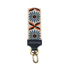 Load image into Gallery viewer, Wristlet Key Chain