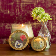Load image into Gallery viewer, Petite Watercolor Pressed Floral Candle - Tomato Vine