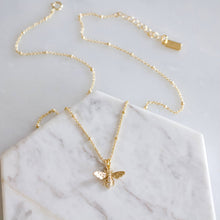 Load image into Gallery viewer, Queen Bee Necklace