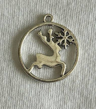 Load image into Gallery viewer, Vintage White Hobnail Candle with Winter/Holiday-Theme Charm: Balsam Fir / Christmas Tree