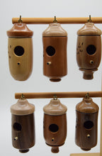 Load image into Gallery viewer, Hummingbird House