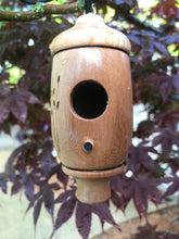 Load image into Gallery viewer, Hummingbird House