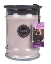 Load image into Gallery viewer, Kiss in the Rain- 8oz. Small Jar Candle
