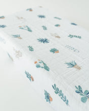 Load image into Gallery viewer, SALE-Prickle Pots Cotton Muslin Changing Pad Cover