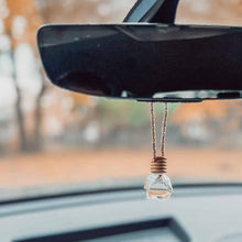 Load image into Gallery viewer, Hanging Car Diffuser| Spring Mother’s Day Gift: Winter Woods
