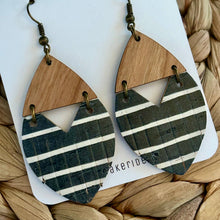 Load image into Gallery viewer, Josie - Black Stripes
