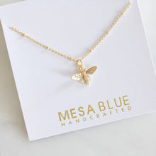 Load image into Gallery viewer, Queen Bee Necklace
