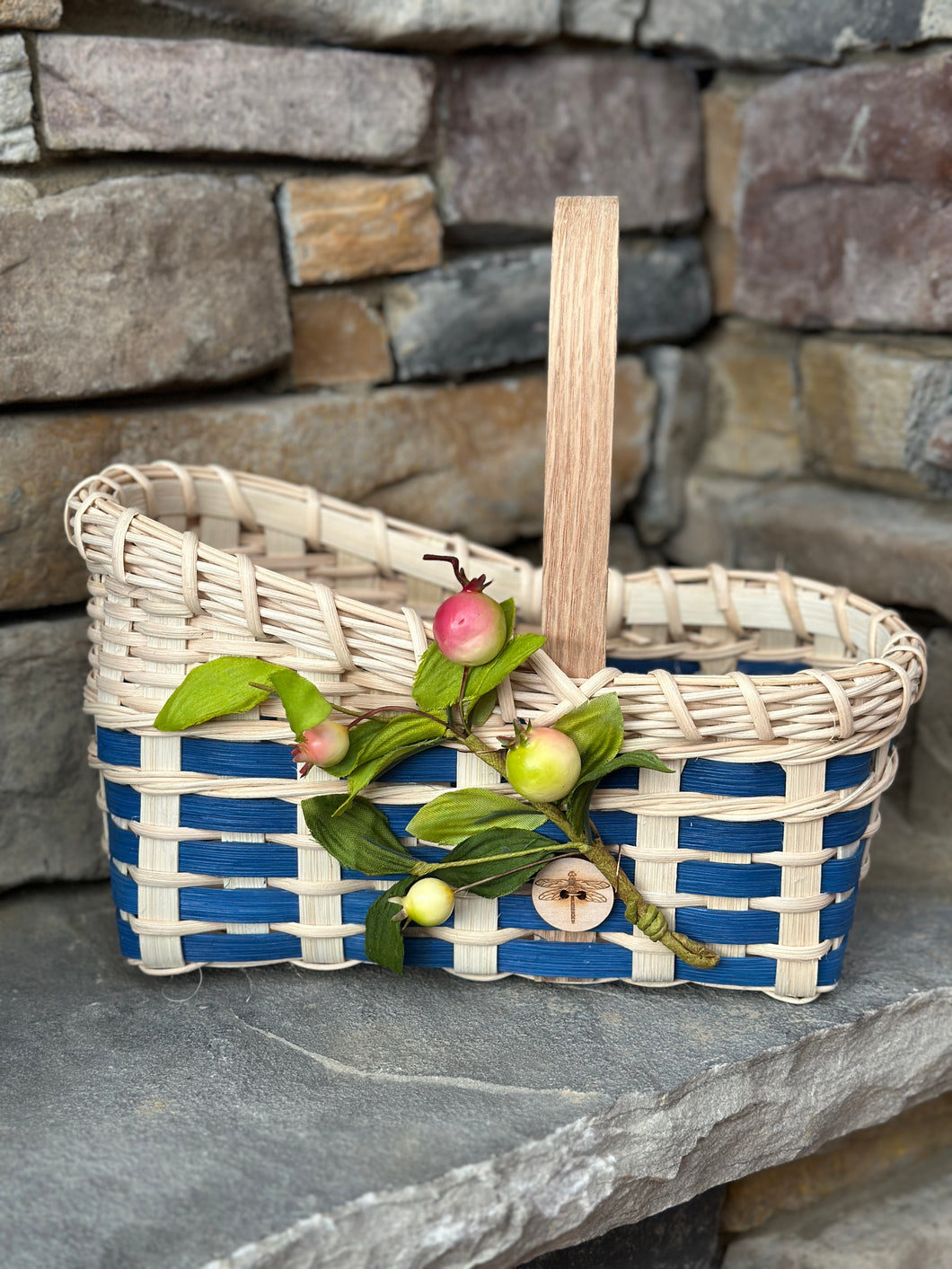 Wine Basket with Dragonfly embellishment