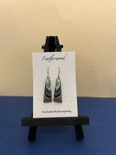 Load image into Gallery viewer, Short Triangle Featherwood Earrings
