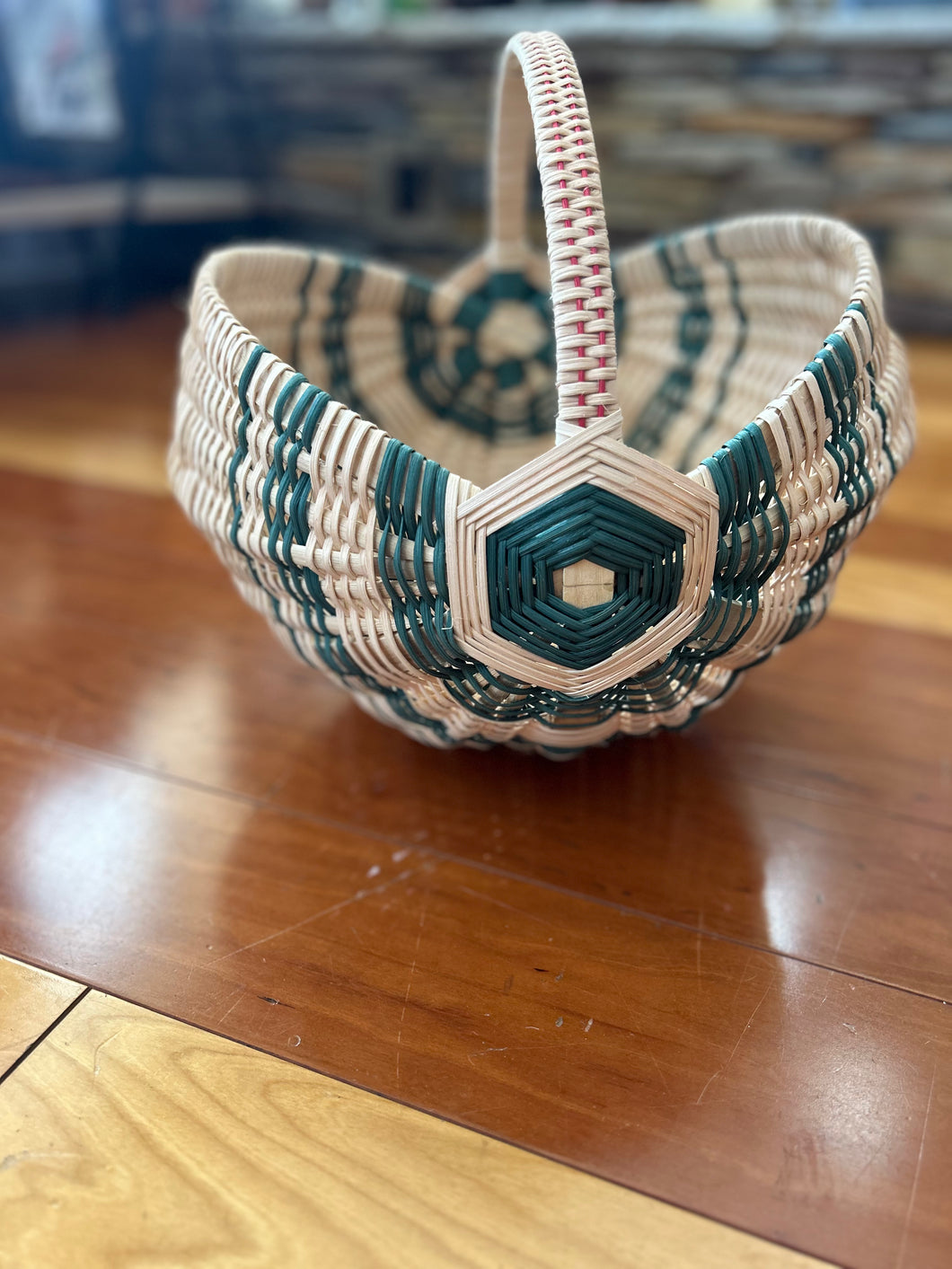 Triple Hoops Rib Basket