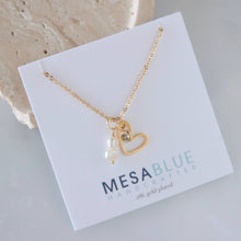 Load image into Gallery viewer, Open Heart Pearl Necklace 
