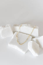 Load image into Gallery viewer, Karleigh paperclip necklace 18k gld plated | small
