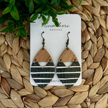 Load image into Gallery viewer, Josie - Black Stripes
