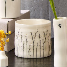 Load image into Gallery viewer, Floral Tea light holder

