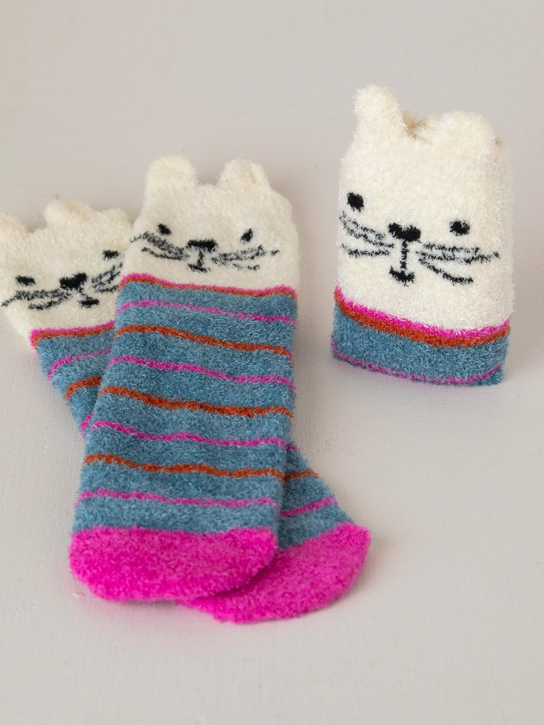 Cozy Sock in Cream Cat