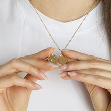 Load image into Gallery viewer, Keepsake Locket Necklace
