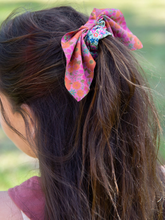 Load image into Gallery viewer, Mixed Print Tie Scrunchie in Light Pink
