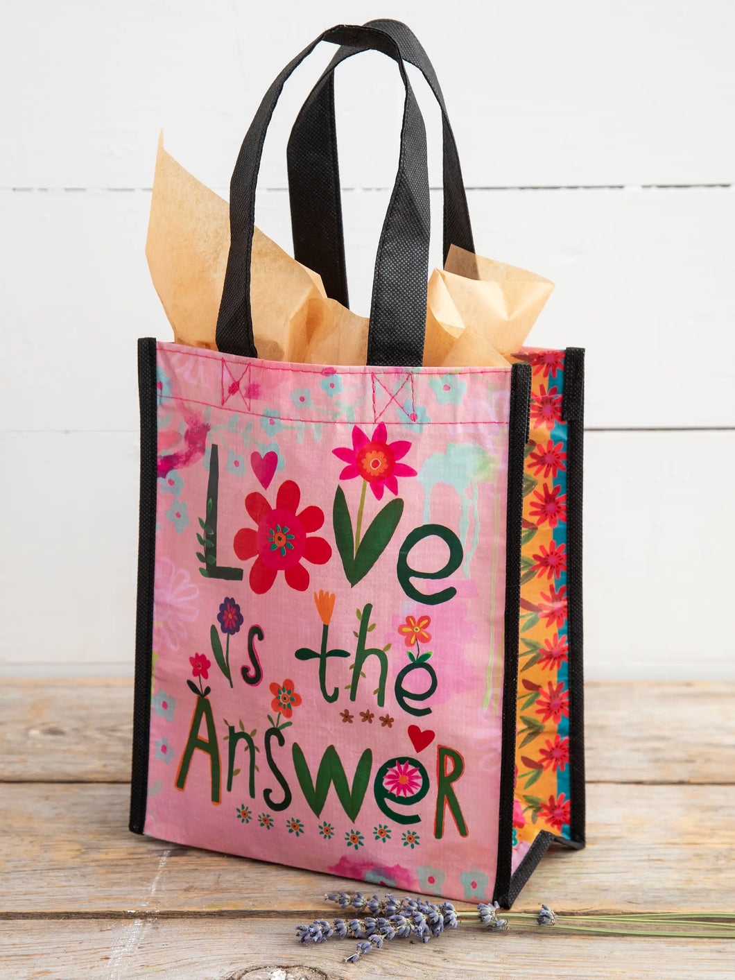 Medium Happy Bag - Love is the Answer