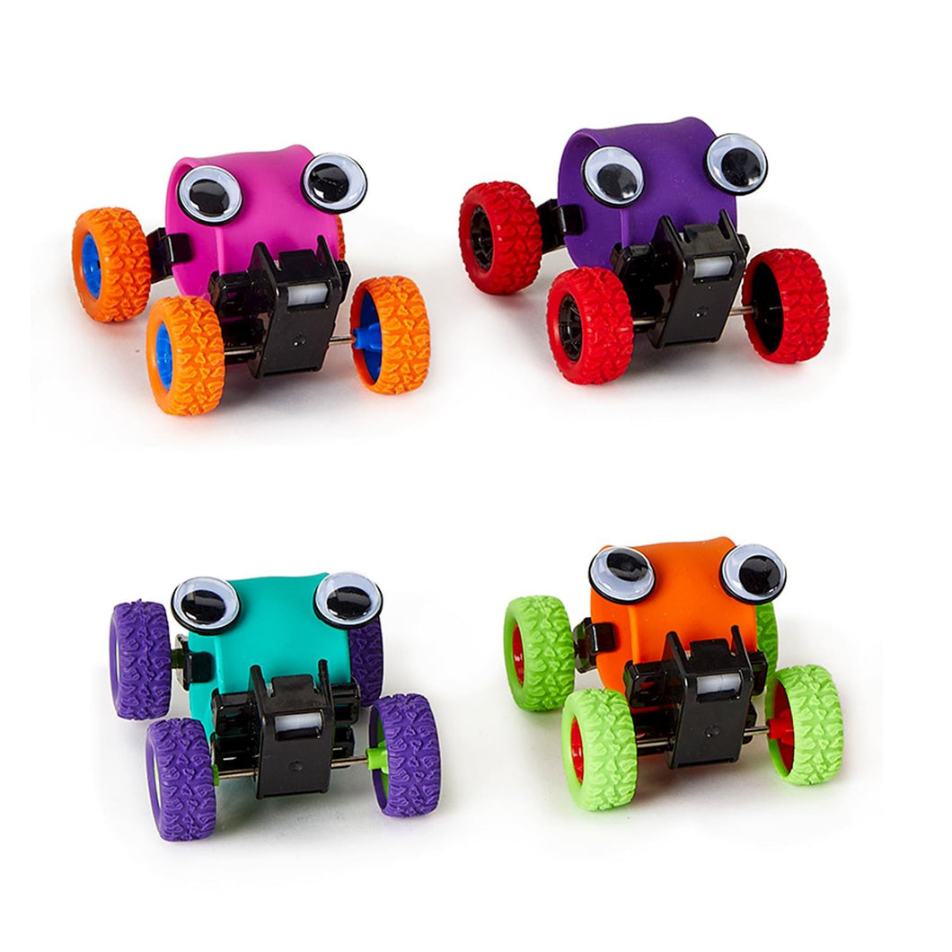 Wrist Wheels Pull Back Skateboard Racer with Googly Eyes in Gift Box