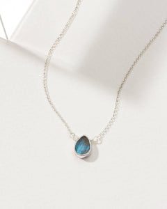 Silver & Labradorite Delicate Gemstone Necklace
